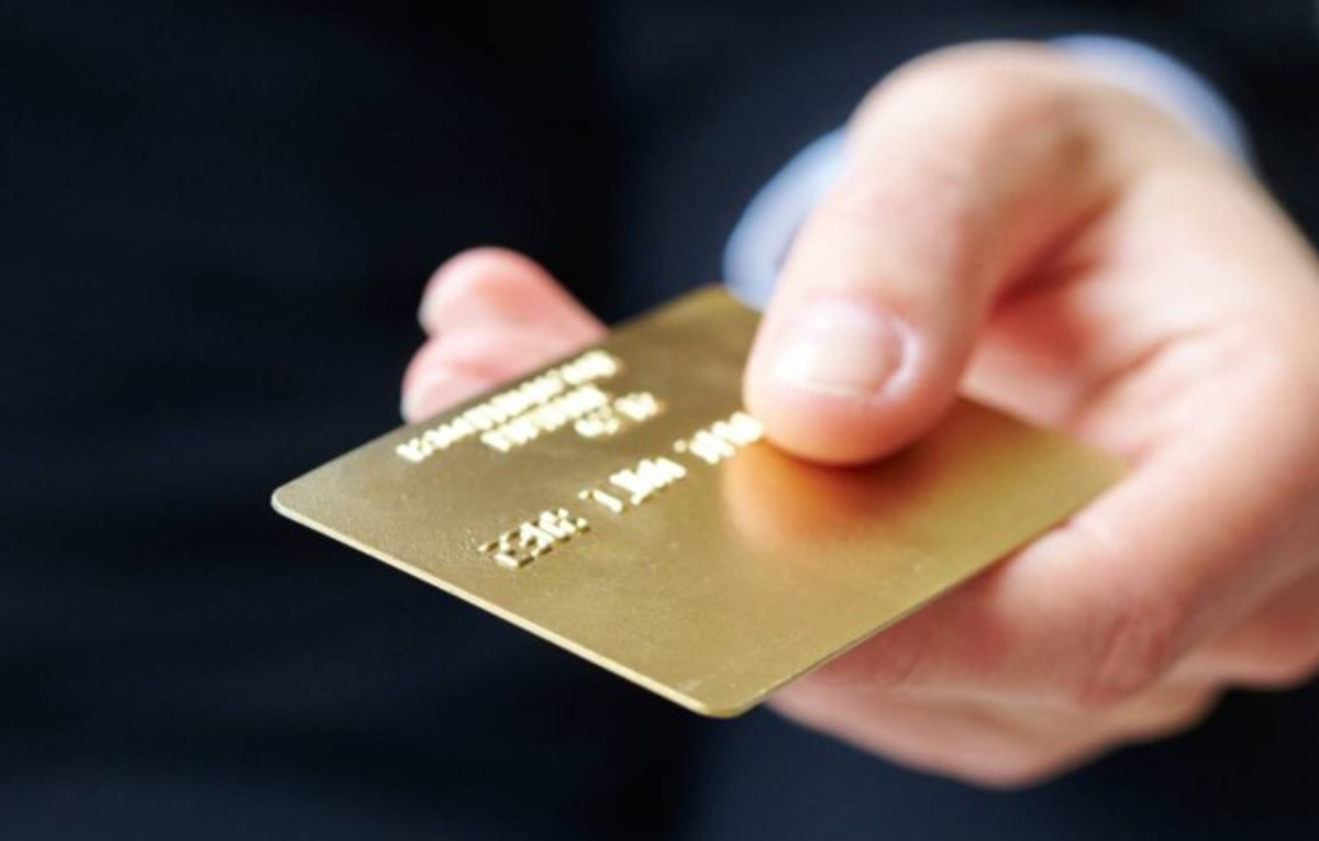 4 Credit Cards to Maximize Cash Back Rewards in 2024"